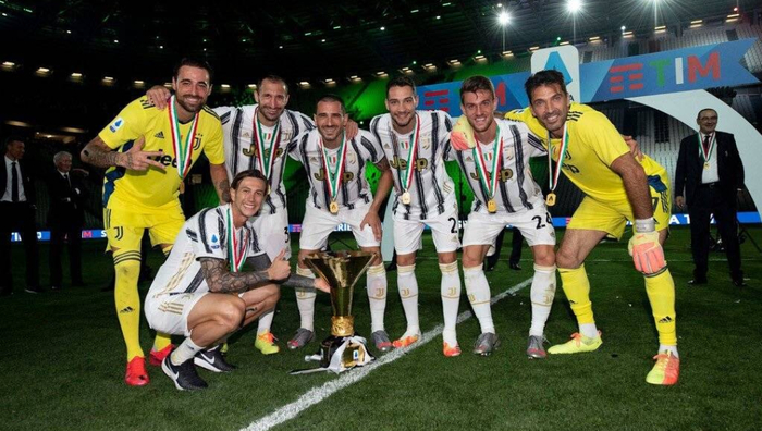 尤文图斯：欧冠逆袭路上的“战术博弈大师”